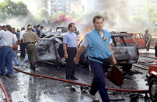 Palermo-  Via D'Amelio - Il 19 luglio 1992 persero la vita il giudice Paolo Borsellino e gli uomini della scorta. In quel giorno fu fatta sparire l'agenda del giudice colma di appunti fondamentali per le indagini antimafia