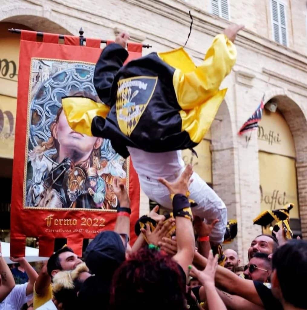 Vince il Palio dell'Assunta di Fermo 2022 la Contrada Campiglione