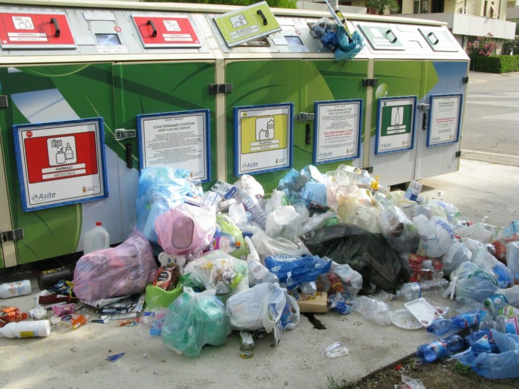 Il fallimento del sistema degli ecopoint di Lido Tre Archi