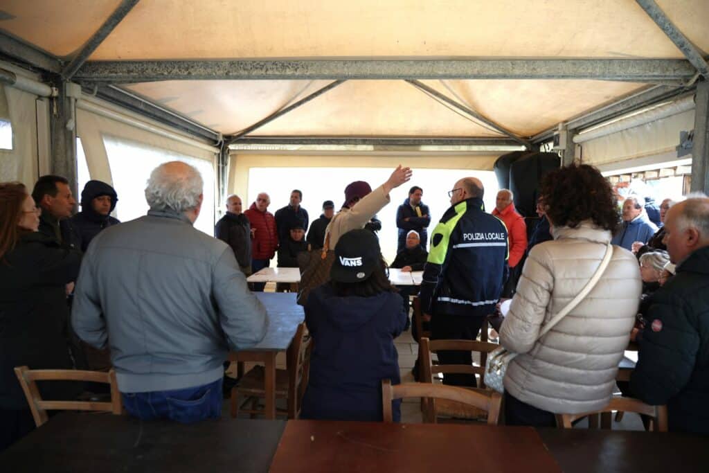 L'assemblea pubblica del 22 Aprile 2024 che si è tenuta a Lido Tre Archi